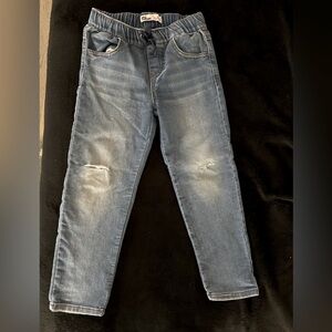 Size 5, Epic Threads slim straight jeans.